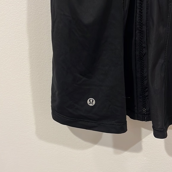 Lululemon black tank top - Picture 3 of 5